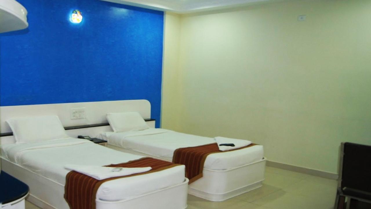 Vaishnavi Group Of Hotels Hyderabad Exterior foto