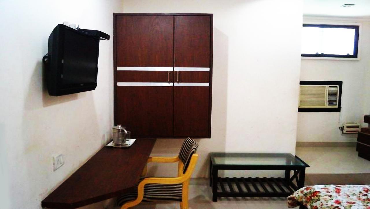 Vaishnavi Group Of Hotels Hyderabad Exterior foto