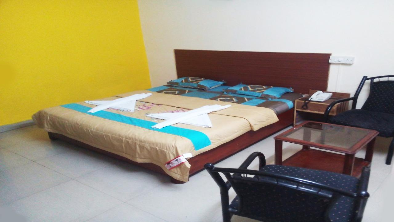 Vaishnavi Group Of Hotels Hyderabad Exterior foto